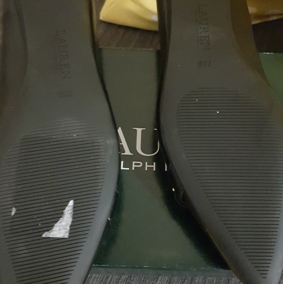 Luxurious Ralph Lauren Flats - Picture 5 of 5